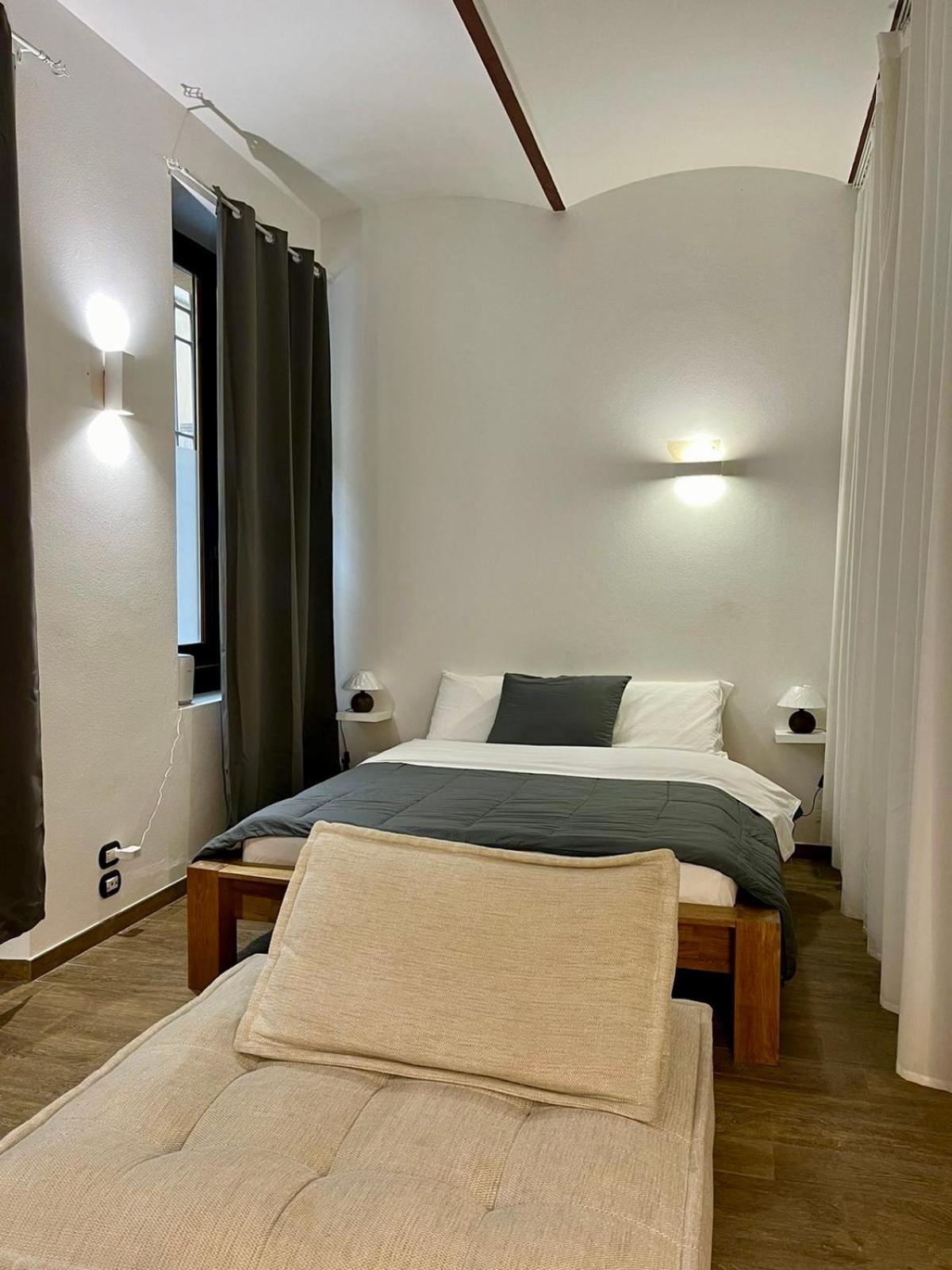 Ferienwohnung Residenza Corrado By Almanova Residenze Mantua Exterior foto